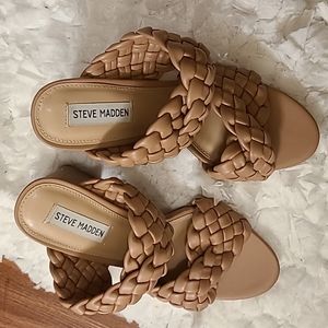 Brown steve madden sandals